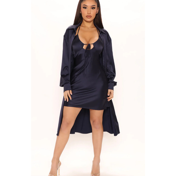 *NWT* Fashion Nova Blue Satin Dress Set Size Medium - Picture 2 of 10